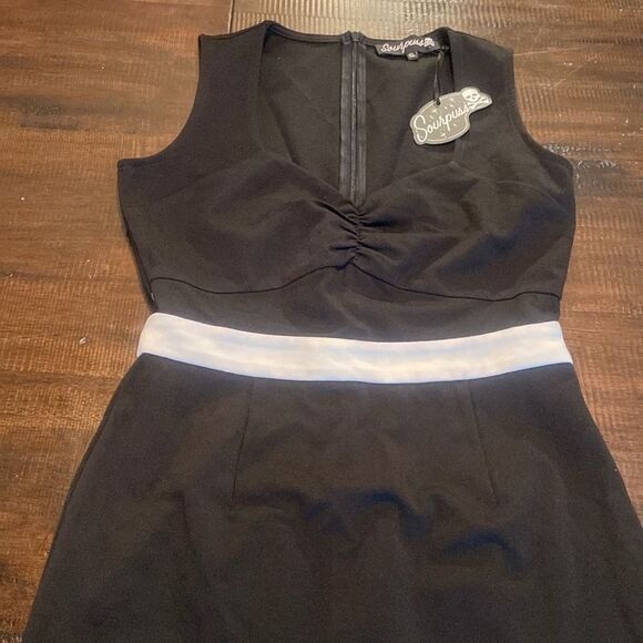 Sourpuss Black and White Sheath Dress Sleeveless Cocktail - Picture 5 of 12